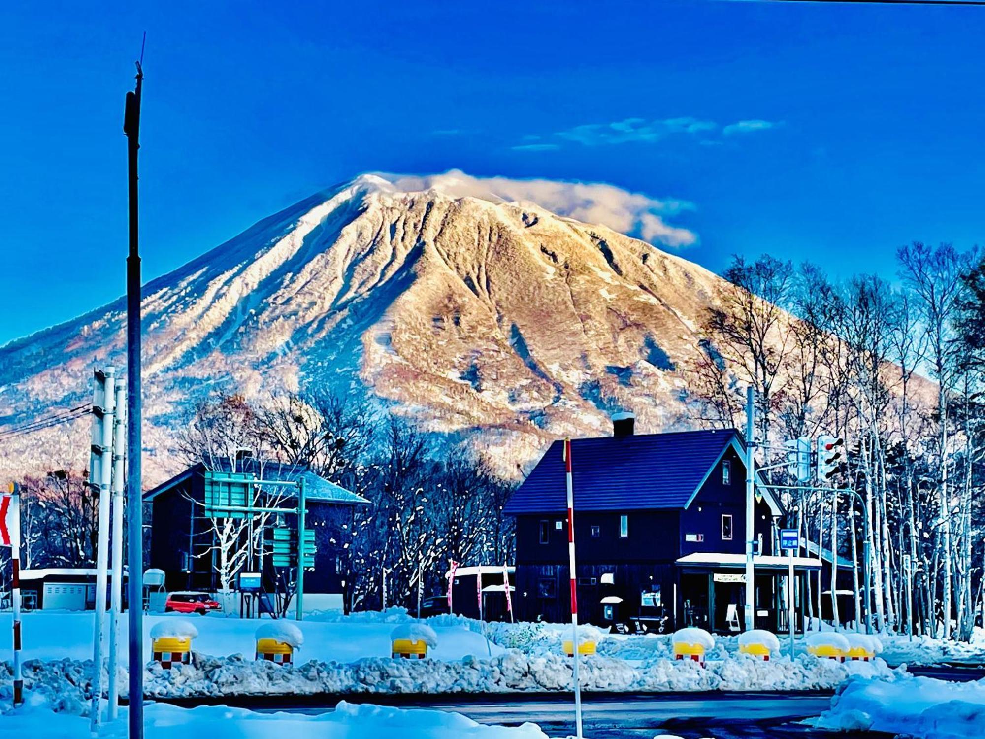 Niseko Villa Kiraku Tsuru Exterior photo